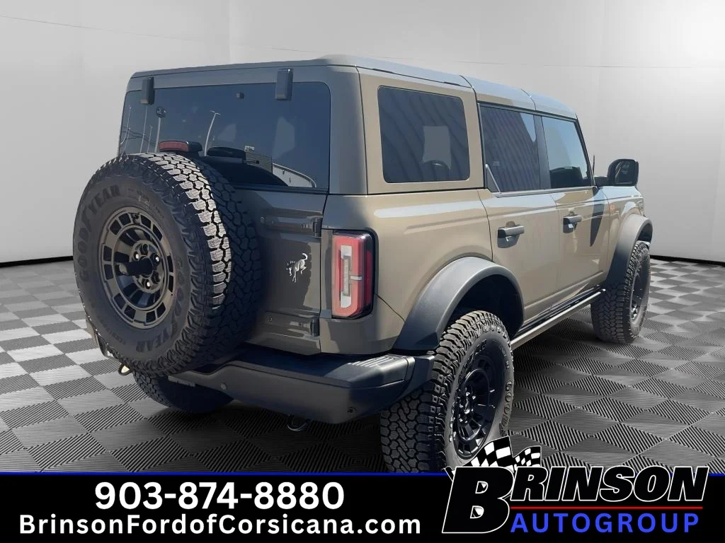 New 2026 Marsh Gray Ford Badlands® image 5