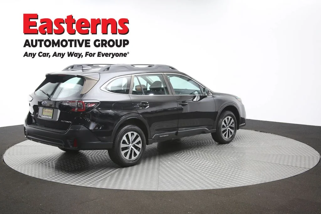 Used 2022 Black Subaru 2.5i image 40