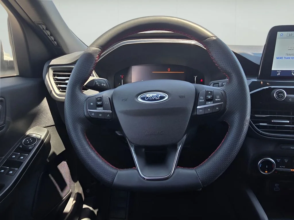 Used 2023 OXFORD WHITE Ford ST-Line Select image 28