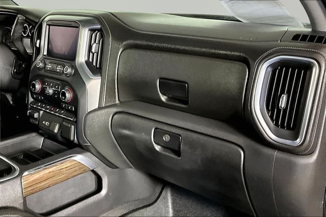 Used 2019 Beige Chevrolet RST image 26