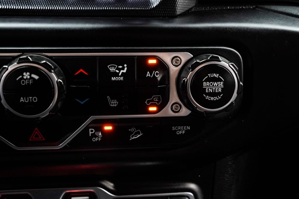 Used 2021 Red Jeep Unlimited Sahara Altitude image 30