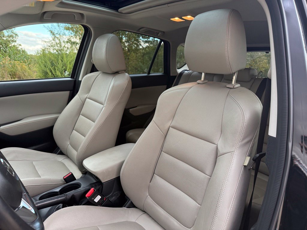Used 2015 Black Mazda Grand Touring image 4