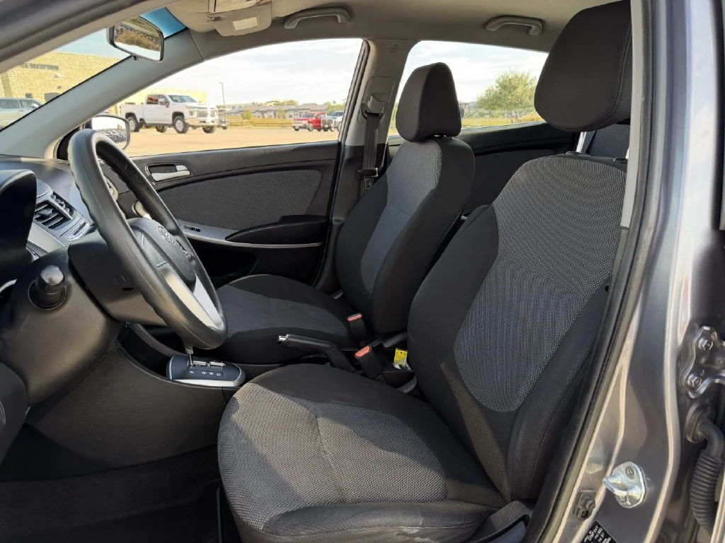 Used 2014 Gray Hyundai GS image 23