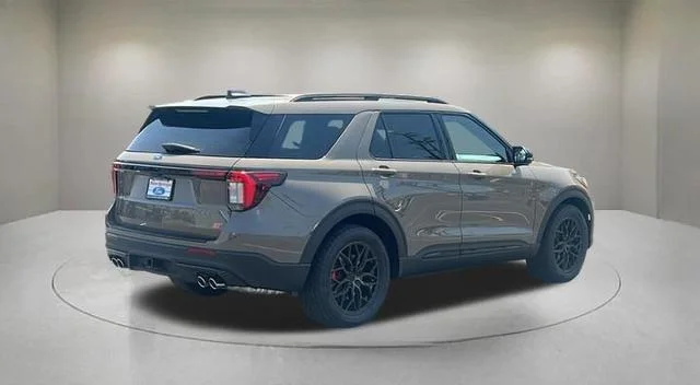 New 2026 Marsh Gray Ford ST image 5