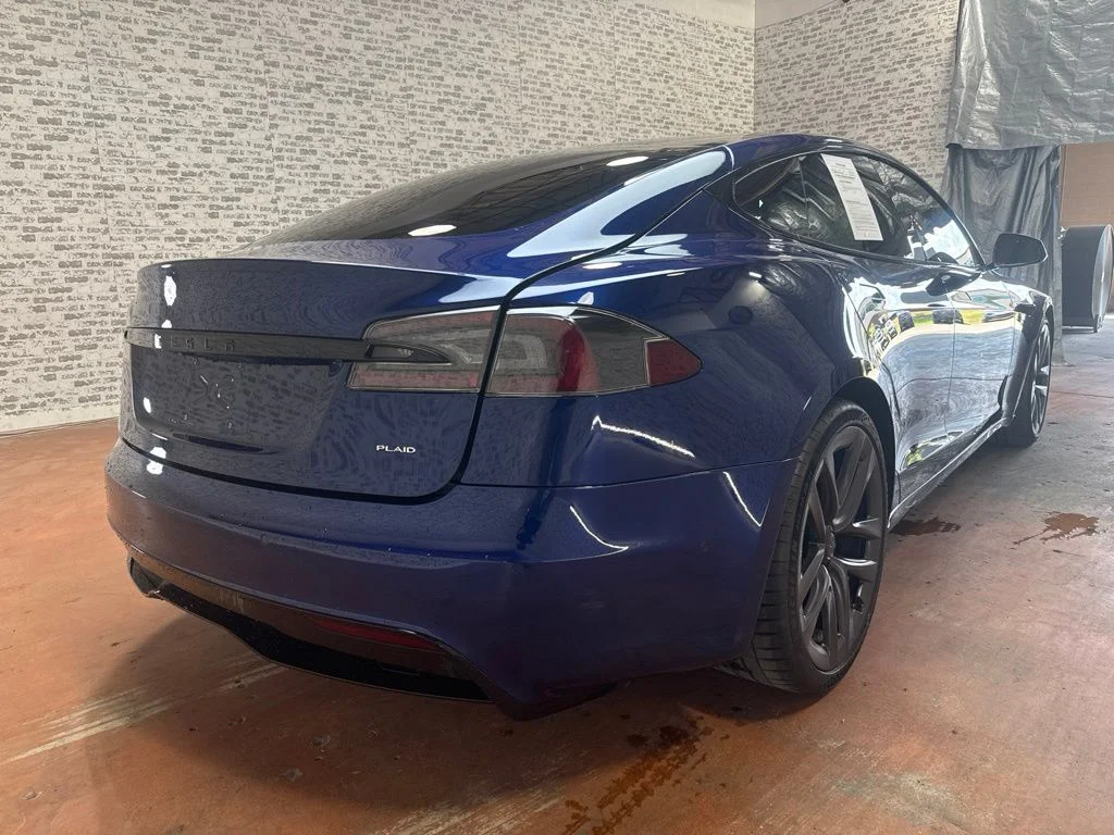 Used 2021 Deep Blue Metallic Tesla Plaid image 7