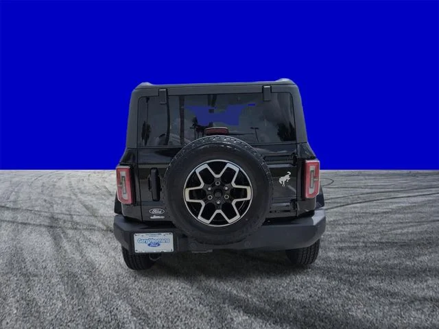New 2026 Shadow Black Ford Outer Banks® image 5