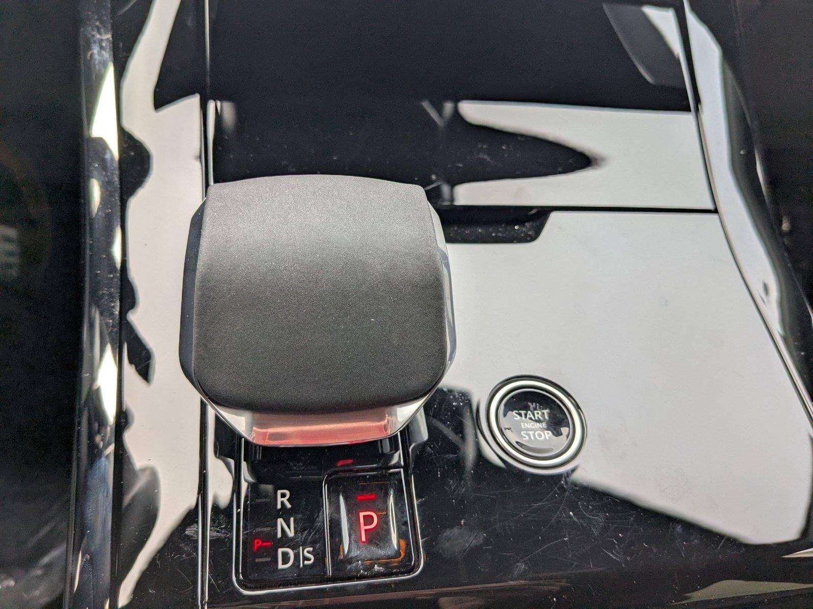 Used 2024 Firenze Red Metallic Land Rover SE image 23