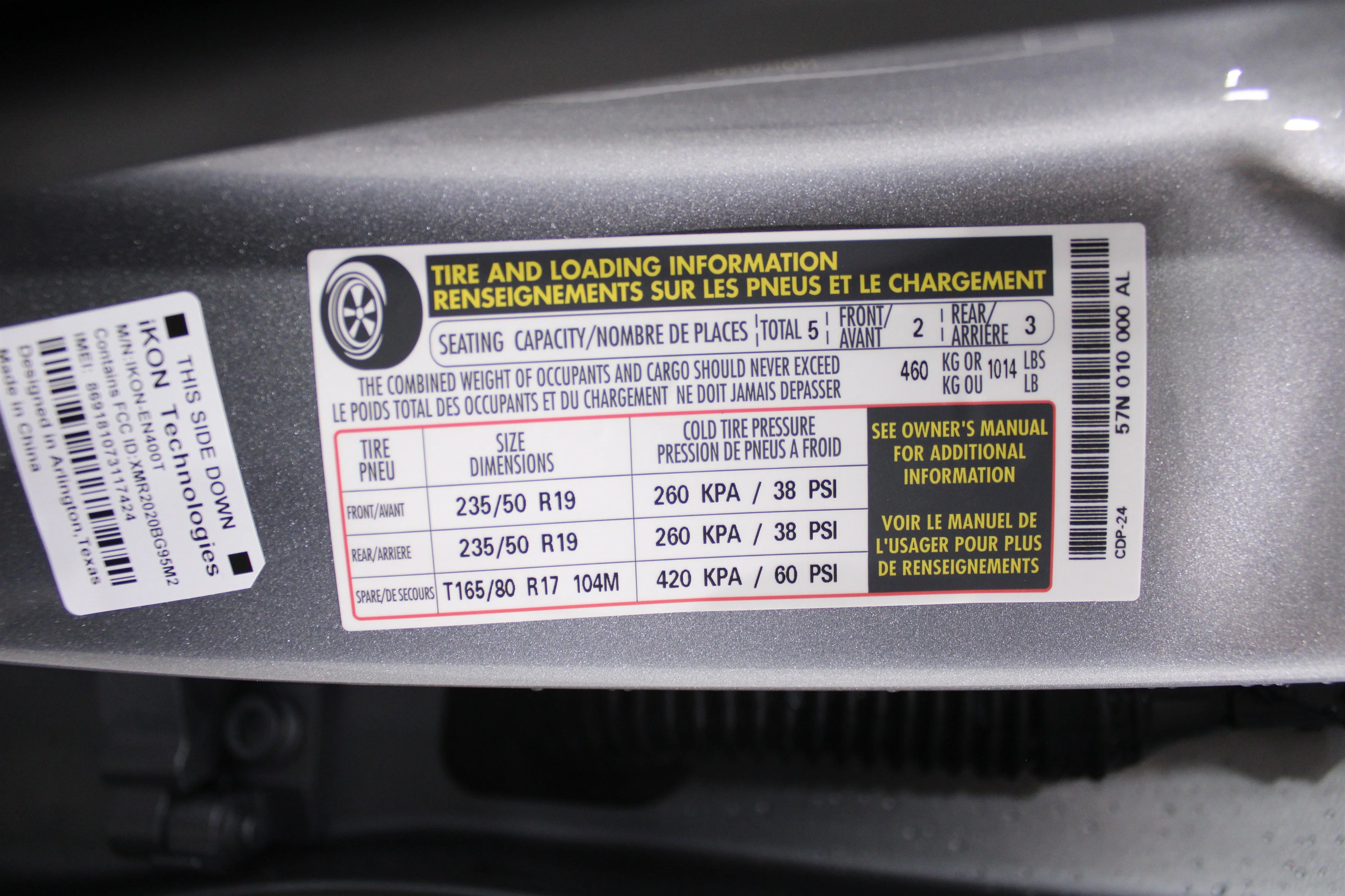 New 2026 Pyrite Silver Metallic Volkswagen SE image 33