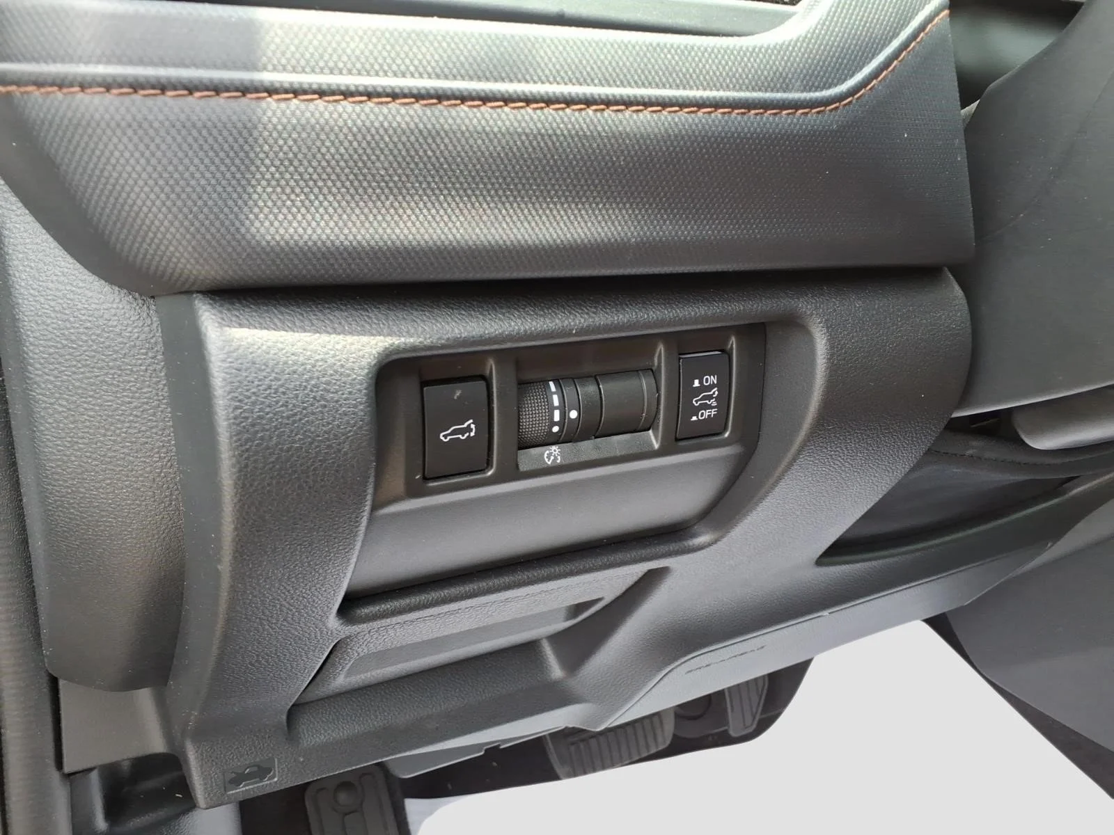 Used 2025 River Rock Pearl Rv1 Subaru Touring image 18