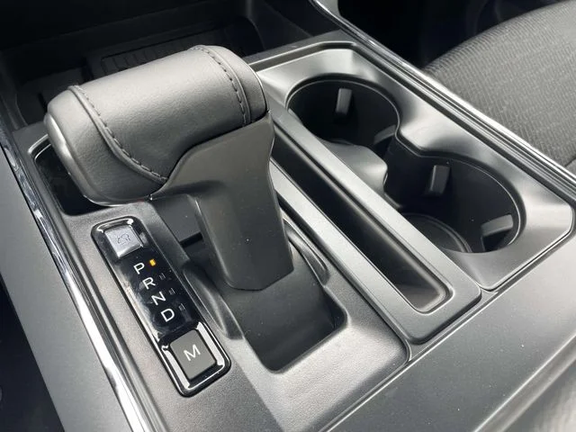 New 2026 Avalanche Ford XLT image 6