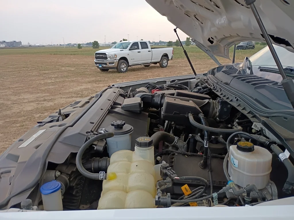 Used 2022 Oxford White Ford XL image 25