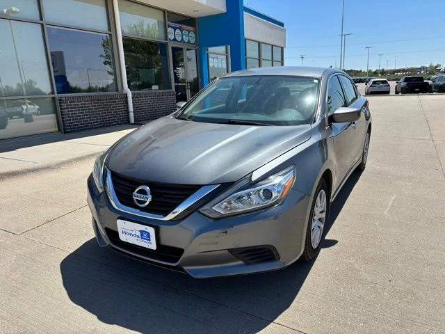 2017 Nissan Altima S