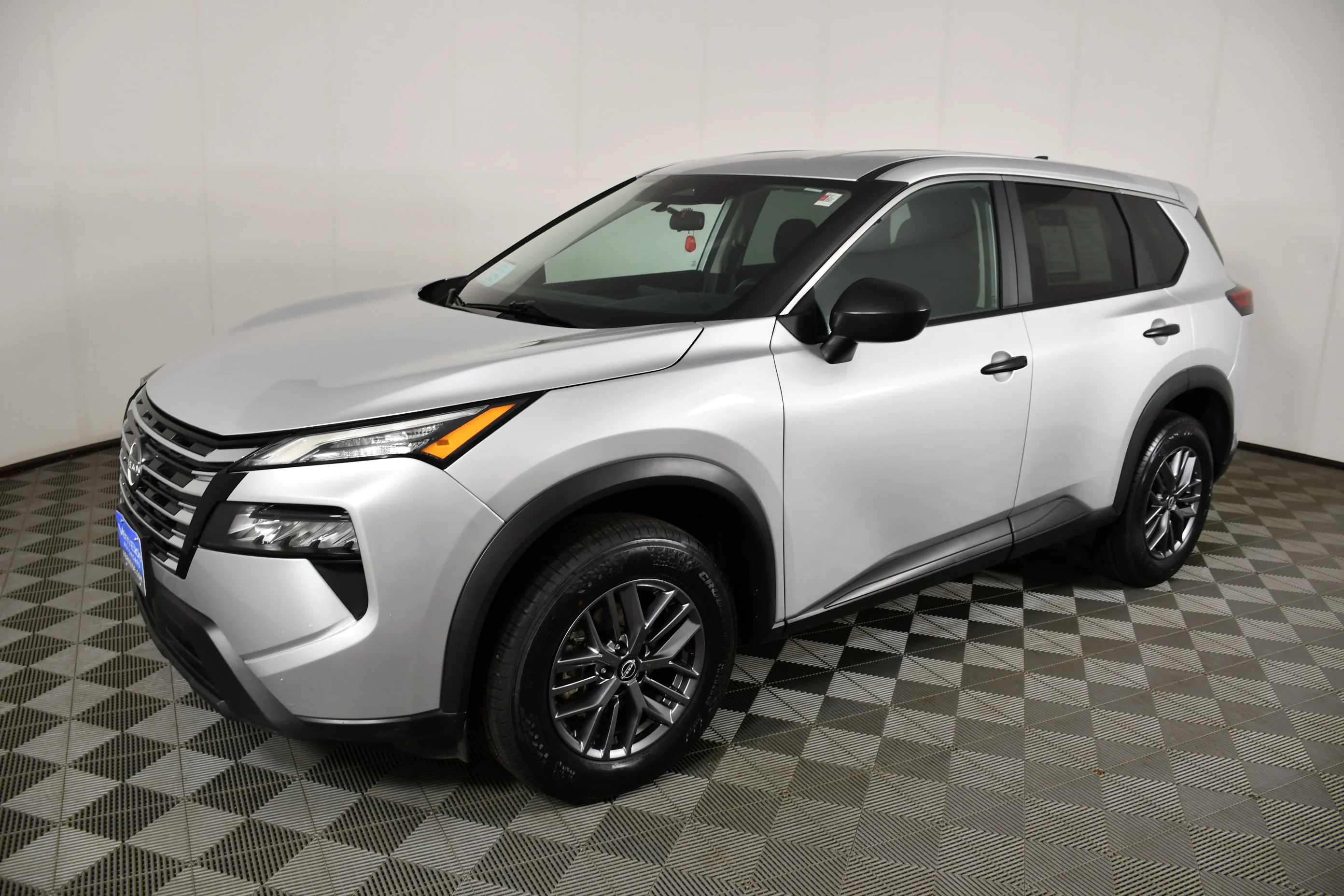 Used 2024 Brilliant Silver Metallic Nissan S image 10
