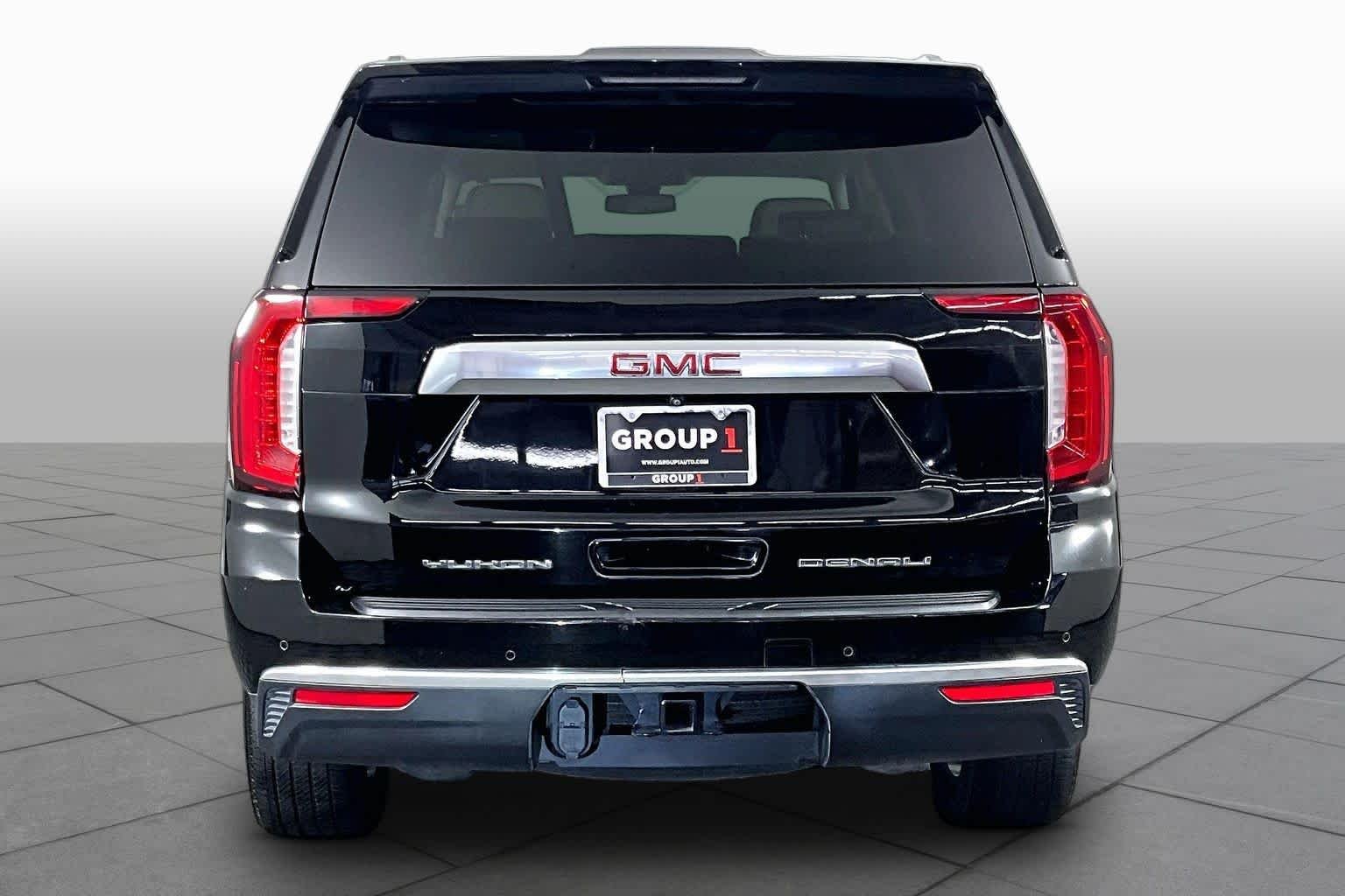 Used 2022 ONYX BLACK GMC Denali image 5