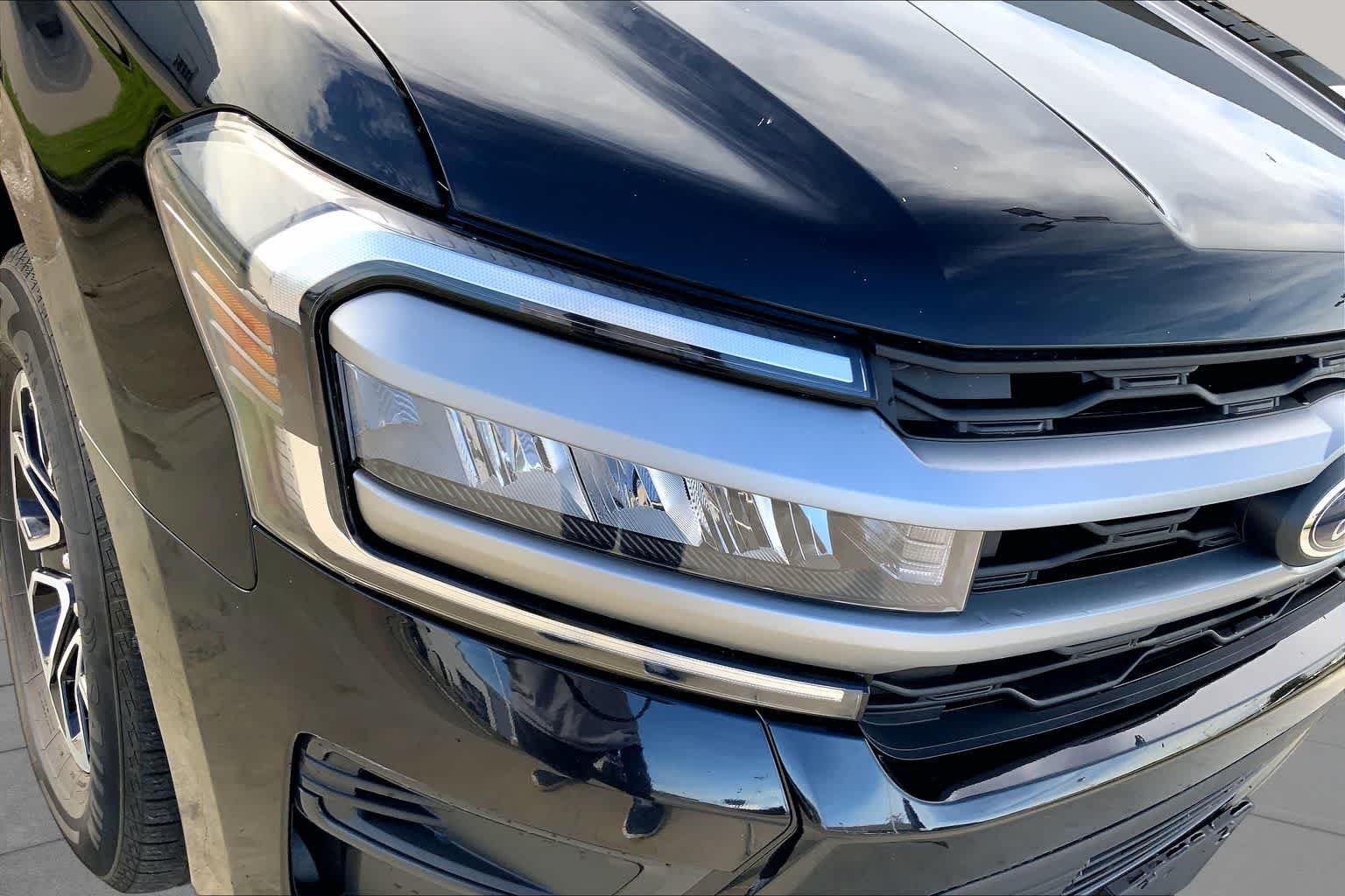 Certified Used 2024 Agate Black Metallic Ford XLT image 27