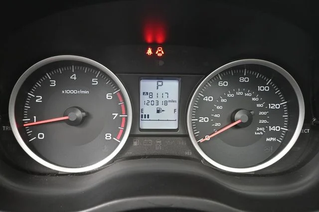Used 2016 Gray Subaru 2.5i Premium image 28