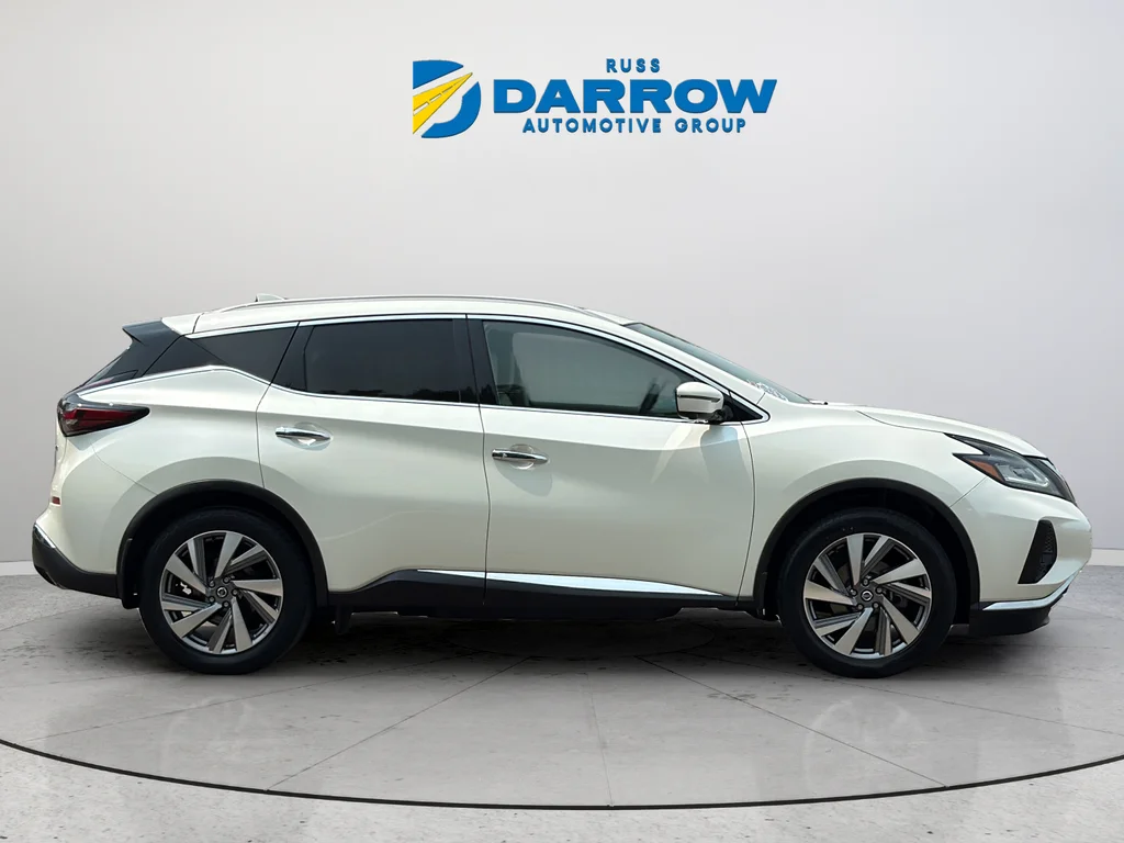 Used 2021 White Nissan SL image 6