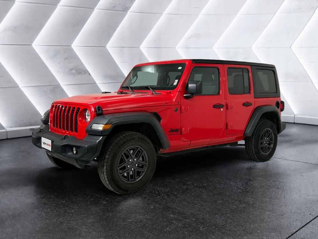 Used 2024 Red Jeep Sport S image 3