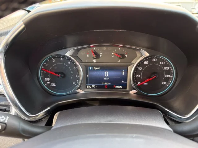 Used 2024 Riptide Blue Metallic Chevrolet LT image 21