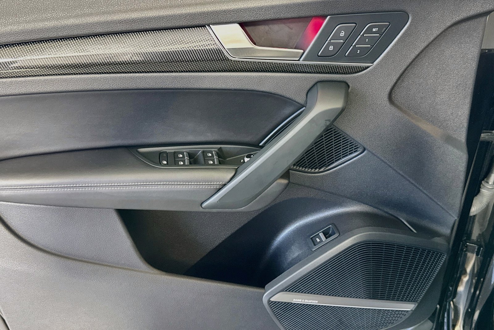 Used 2018  Audi Prestige image 8