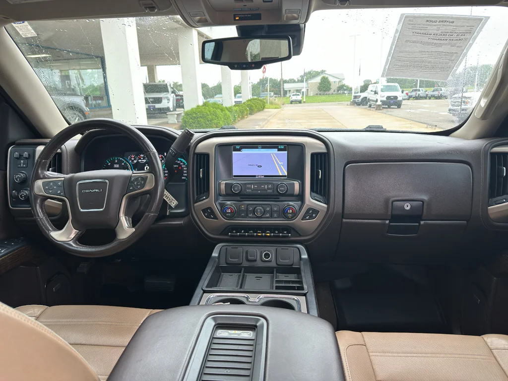 Used 2017 Onyx Black GMC Denali image 14