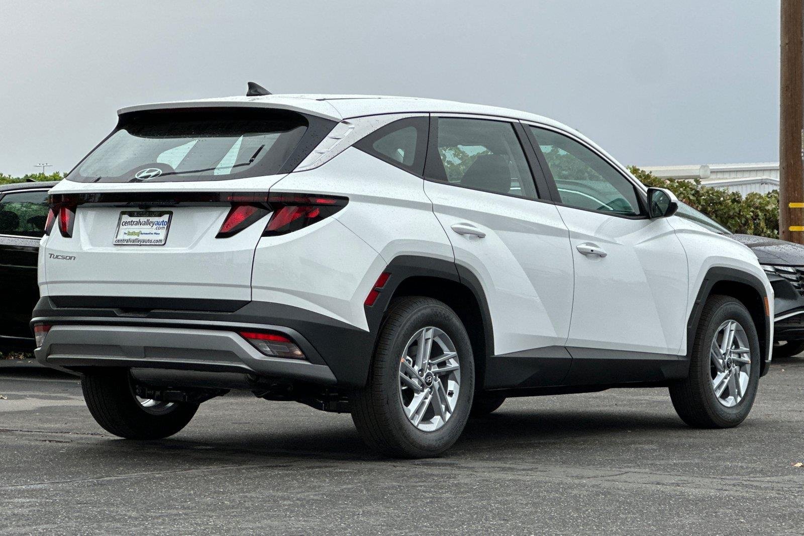 New 2026 Serenity White Pearl Hyundai SE FWD image 20