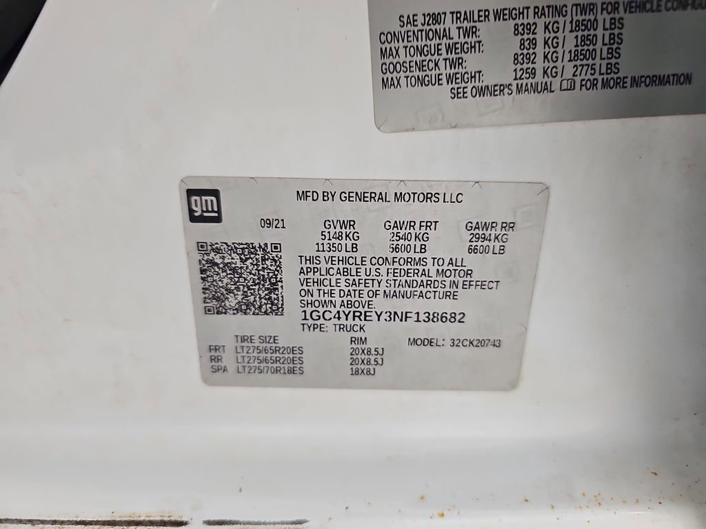 Used 2022 Summit White Chevrolet High Country image 42