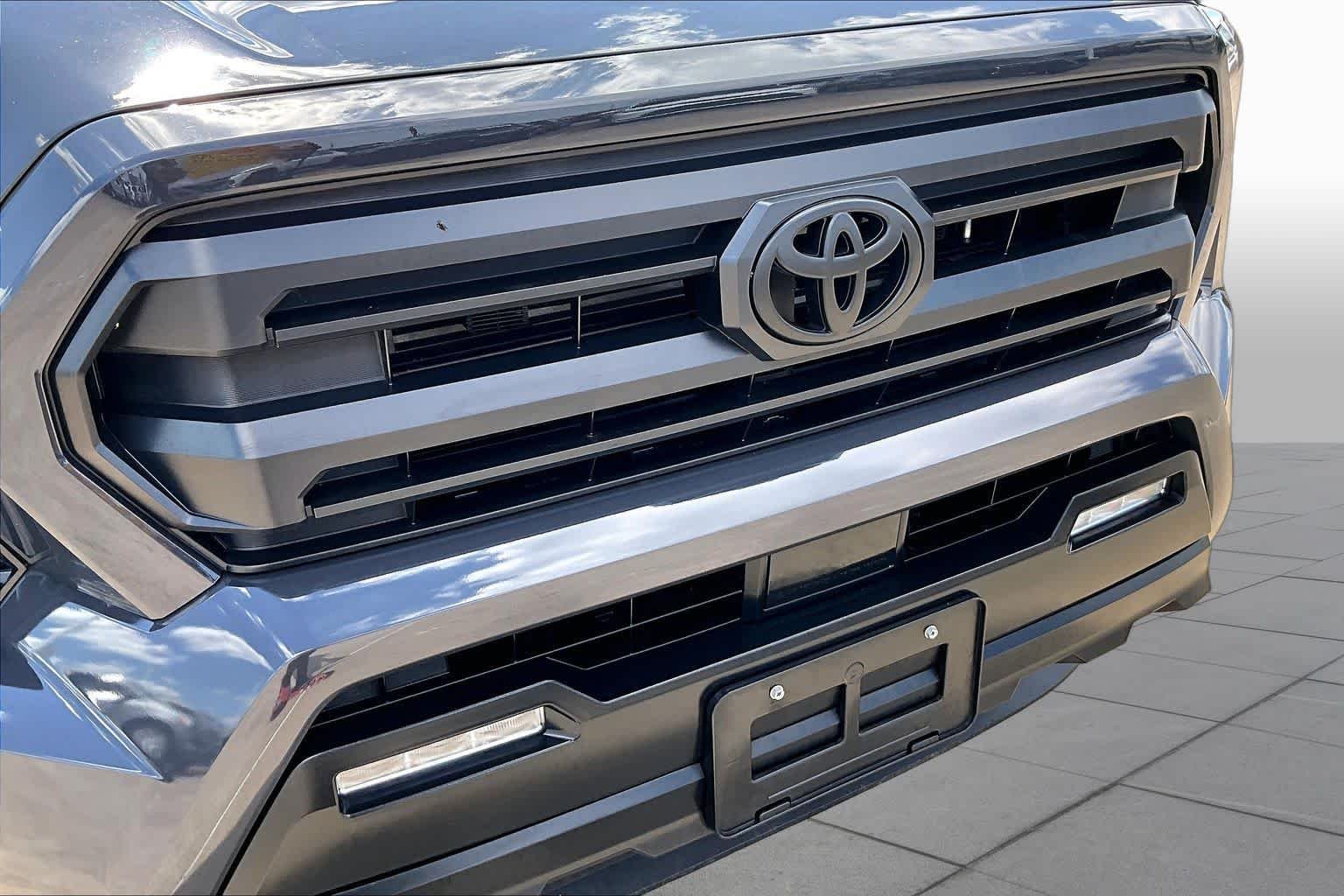 Used 2026 Underground Toyota SR5 image 29