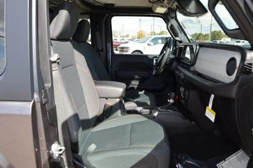2026 Jeep Wrangler 2-Door Willys - Photo 7