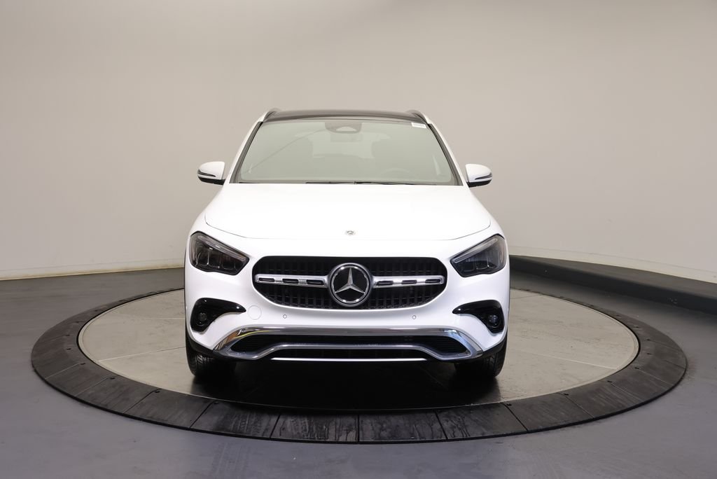 New 2026 Polar White Mercedes-Benz GLA 250 image 2