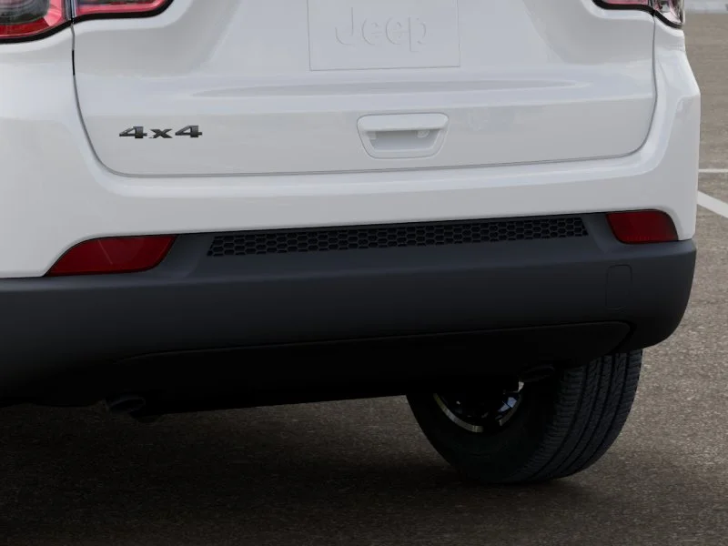 New 2026 Bright White Clear-Coat Exterior Paint Jeep Latitude image 39
