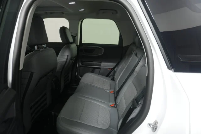 Certified Used 2025 Oxford White Ford Badlands image 26