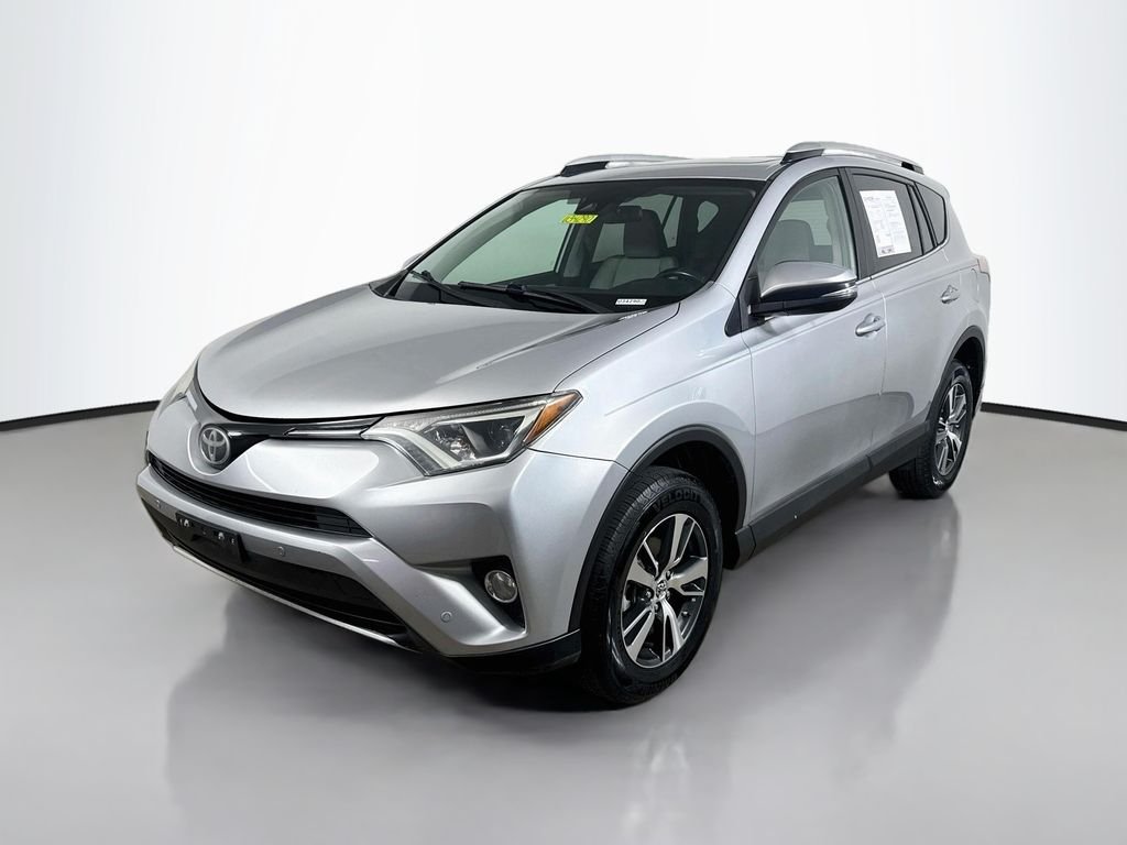 Used 2016 Silver Sky Metallic Toyota XLE image 3
