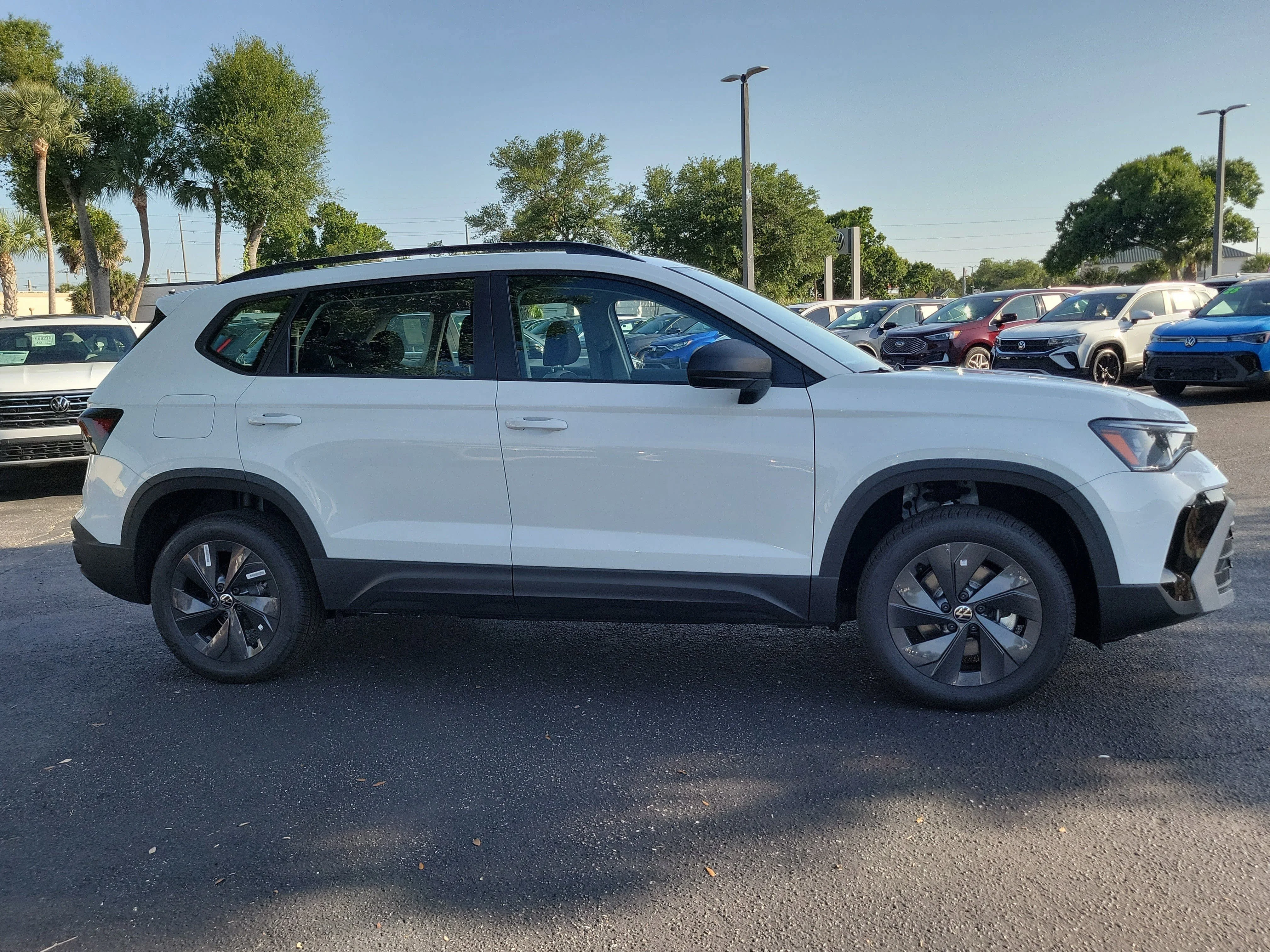 New 2026 White Volkswagen 1.5T S image 34