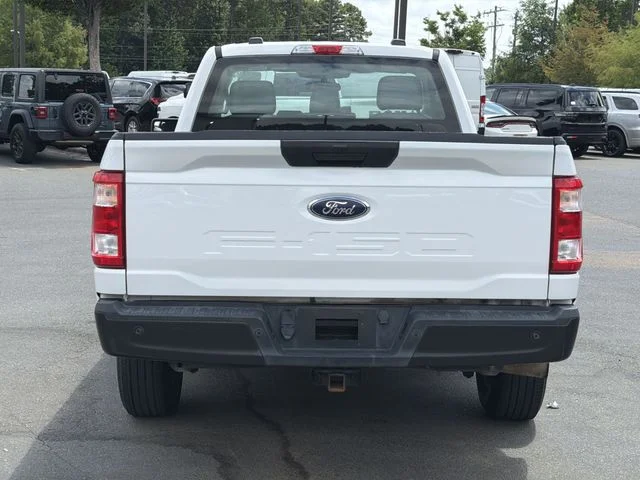 Used 2021 White Ford XL image 4