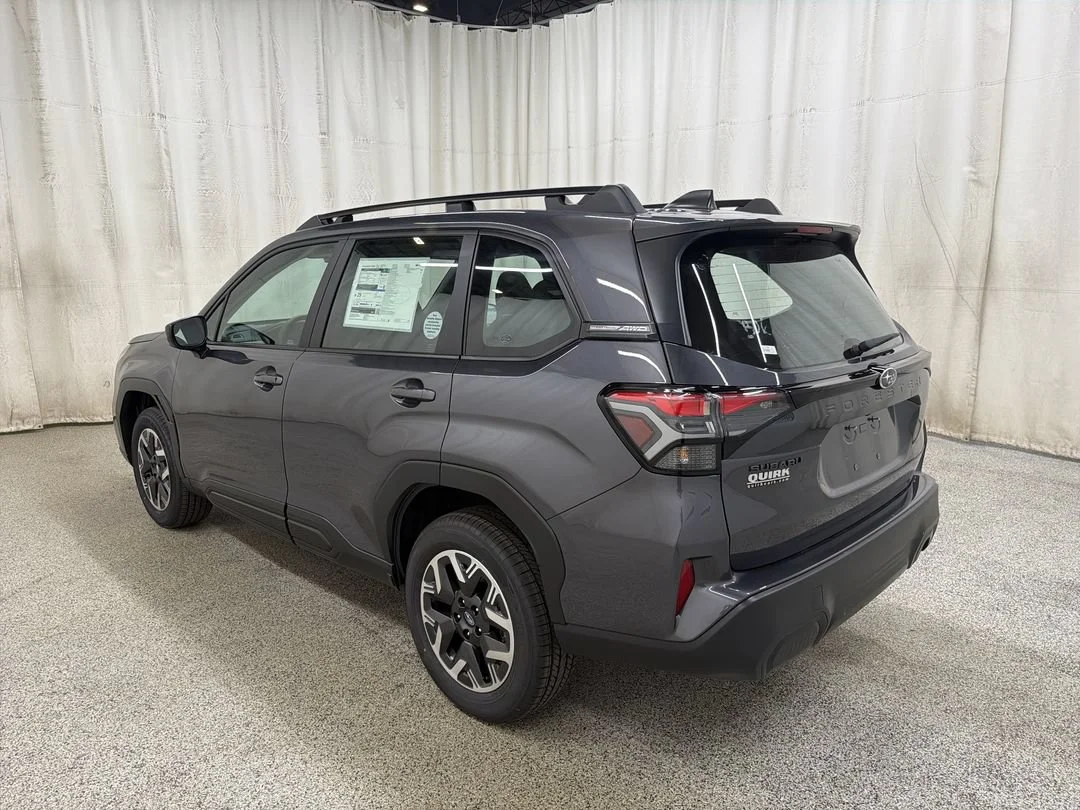 New 2026 MAGNETITE GRAY METALLIC Subaru BASE image 9