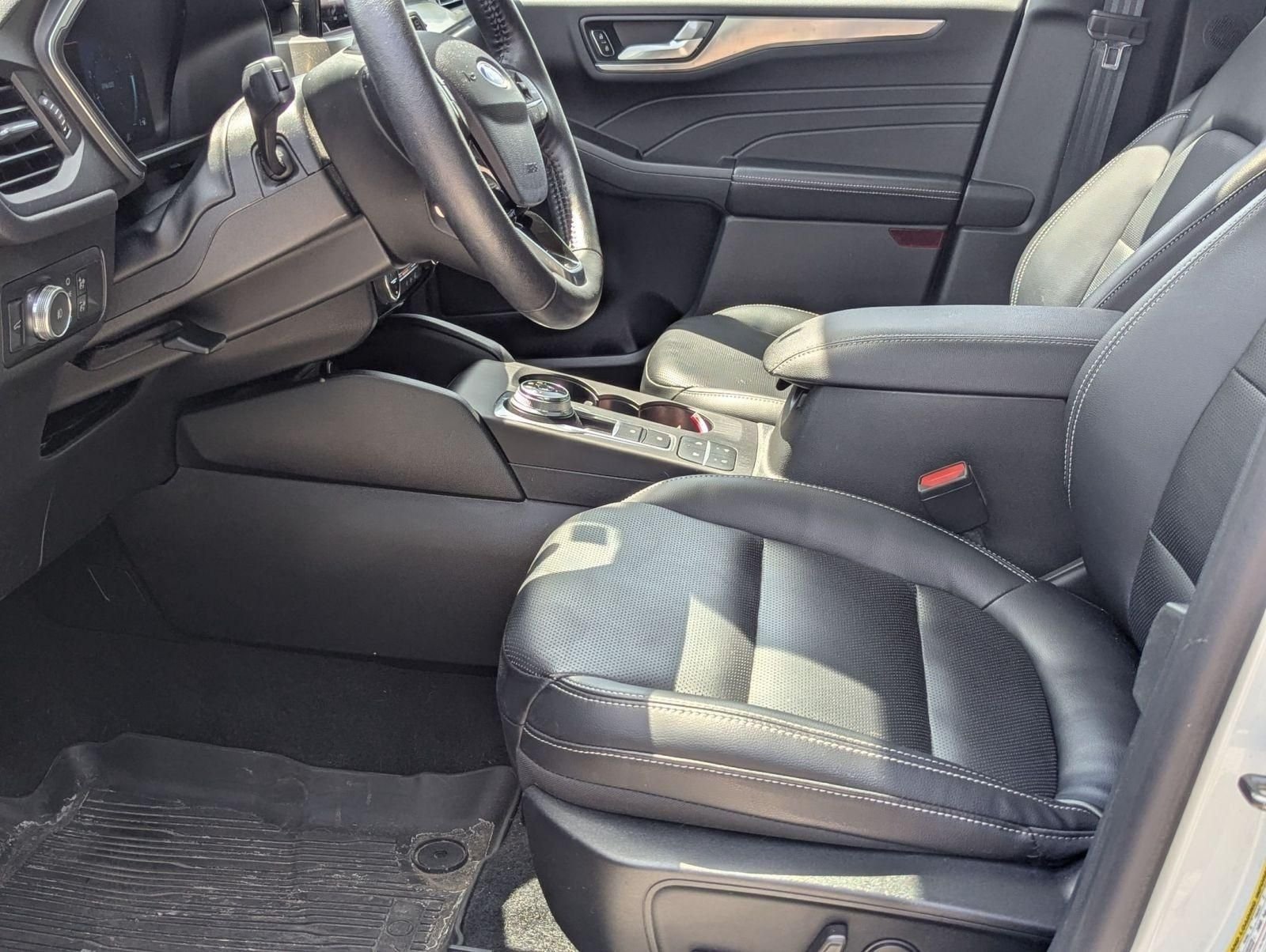 Used 2021 White Ford Titanium image 10