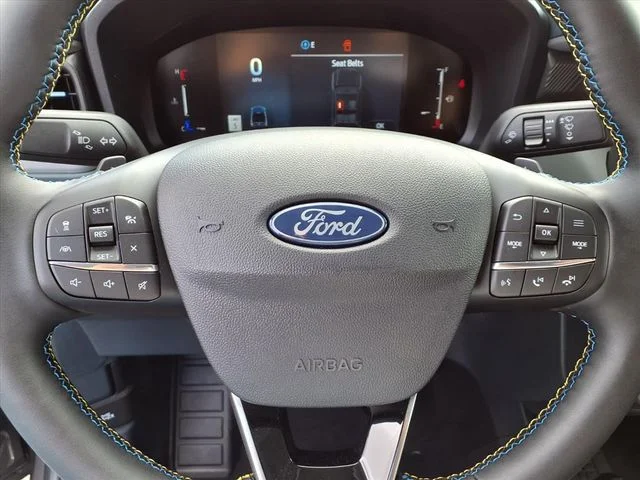 New 2025 Carbonized Gray Metallic Ford Lobo High image 15