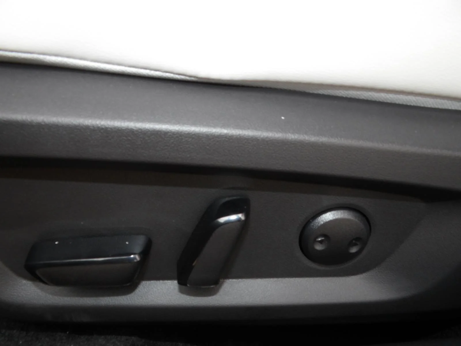 2026 Mitsubishi Outlander SE - Photo 17