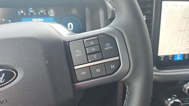 New 2026 Carbonized Gray Metallic Ford XLT 4WD w/Dark Trail Pkg image 39