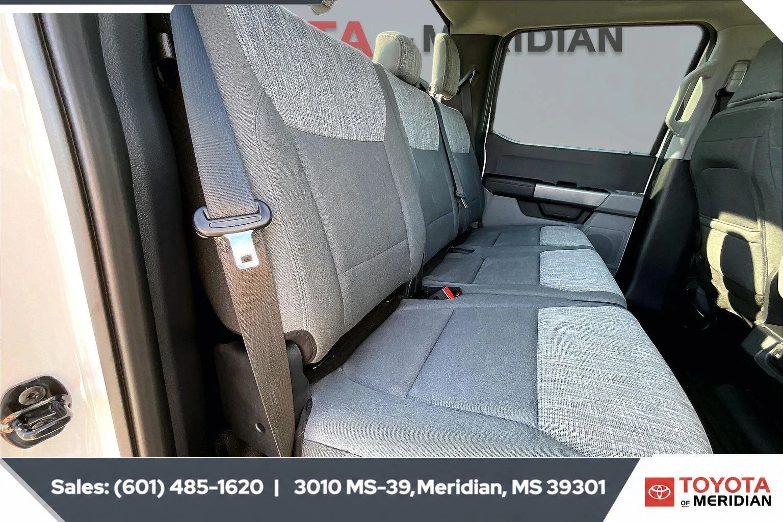 Used 2023 Oxford White Ford XLT image 20