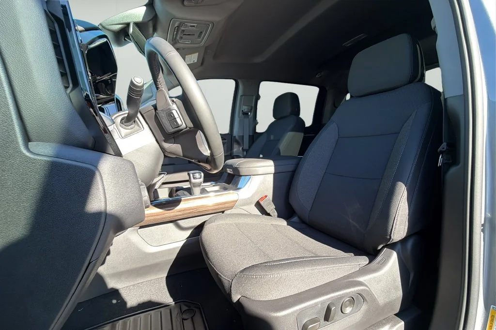 New 2026 Sterling Gray Metallic Chevrolet RST image 17