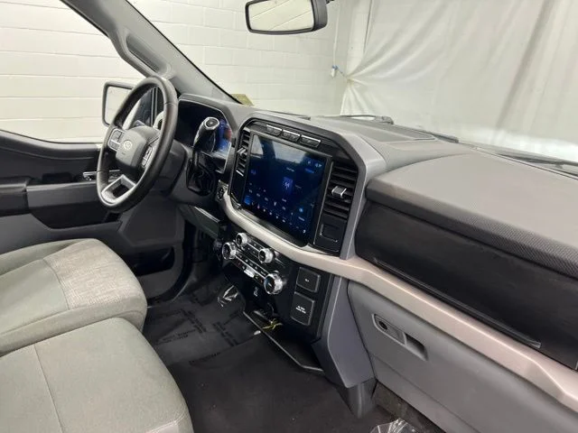 Used 2023 Black Ford XLT image 20