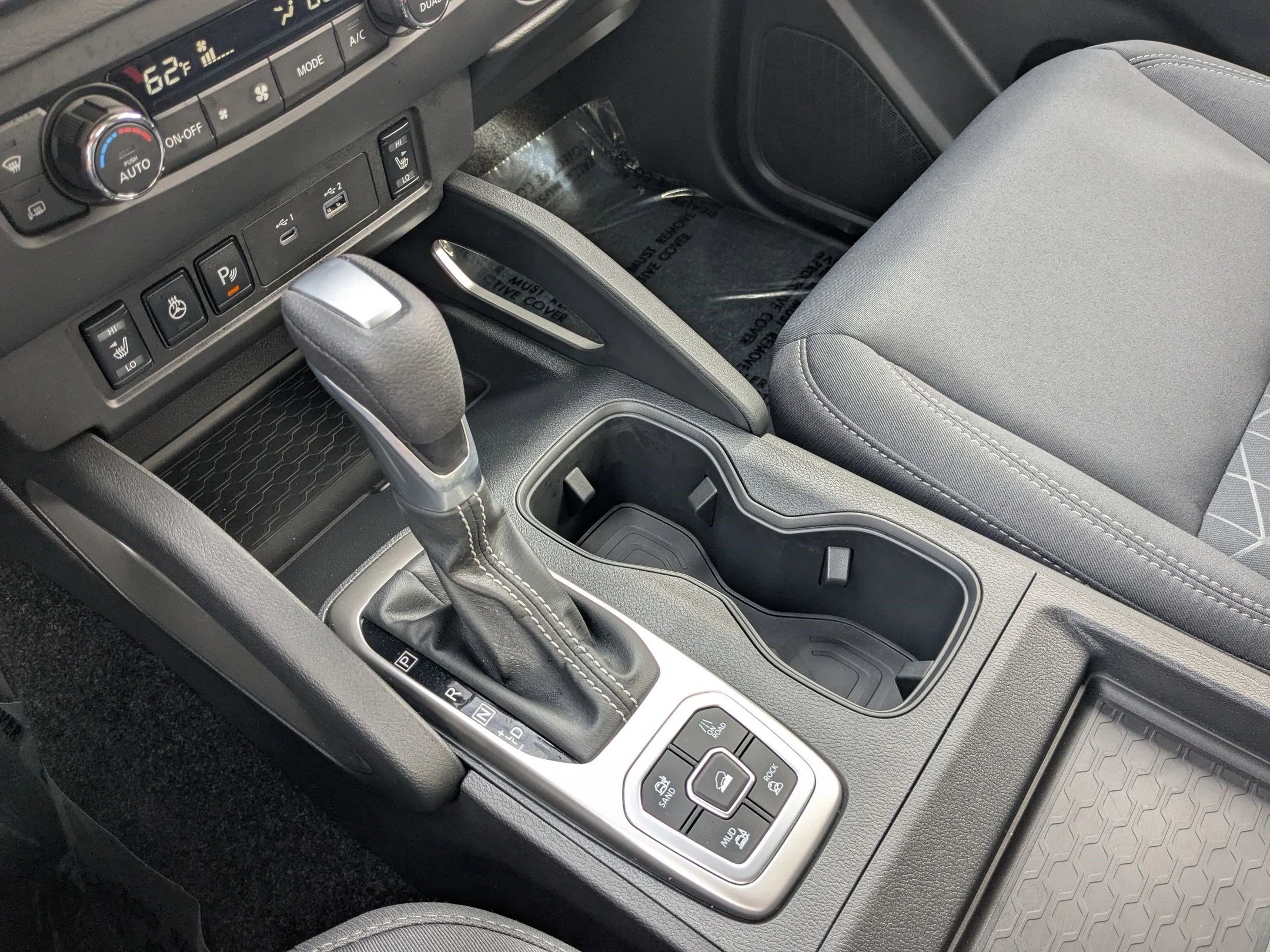 2026 Nissan Frontier SV - Photo 14