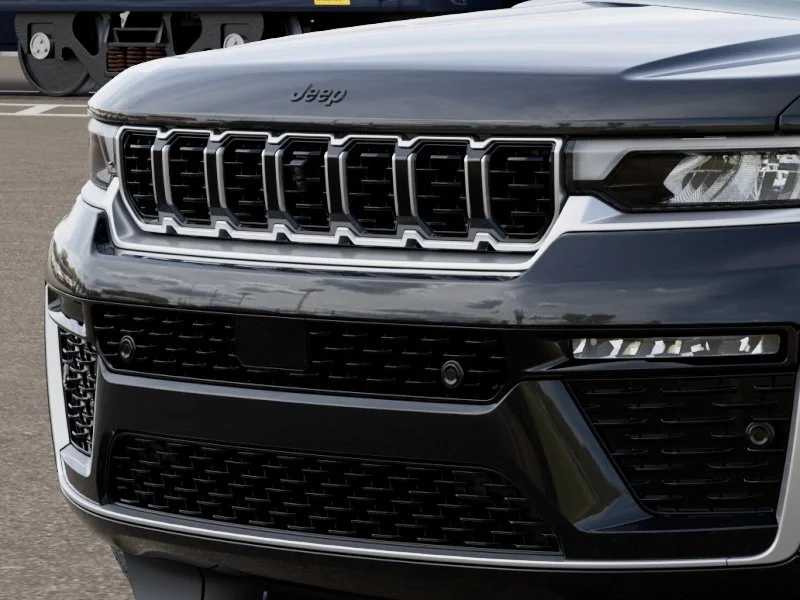 2027 Jeep Grand Cherokee Summit - Photo 7