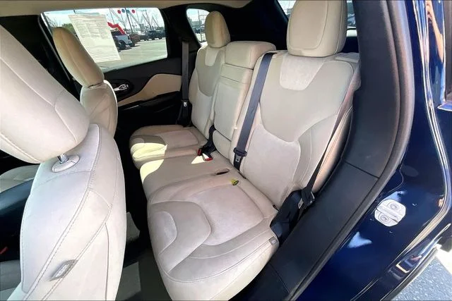 Used 2016 Blue Jeep Sport image 28