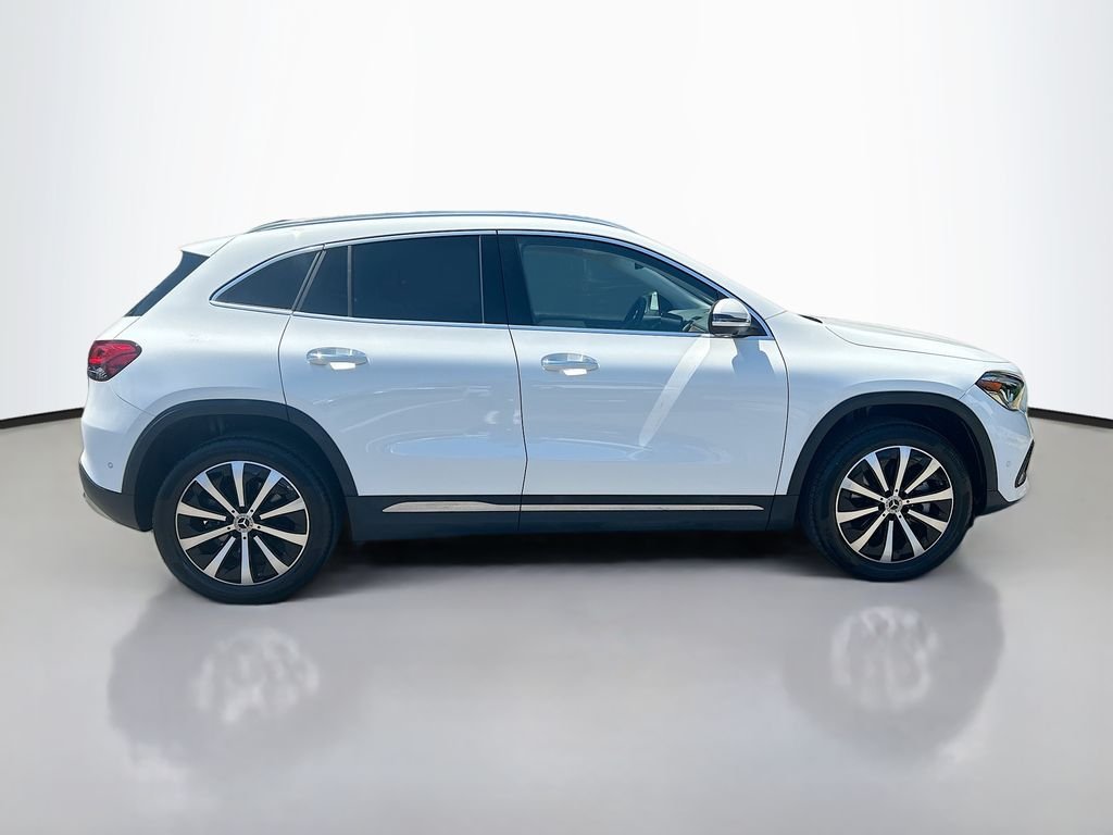 Used 2023 Polar White Mercedes-Benz 250 image 8