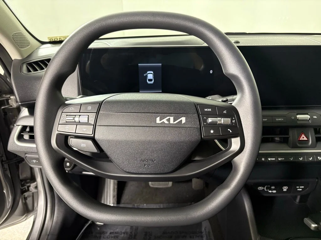 New 2026 Steel Gray Kia LXS image 23