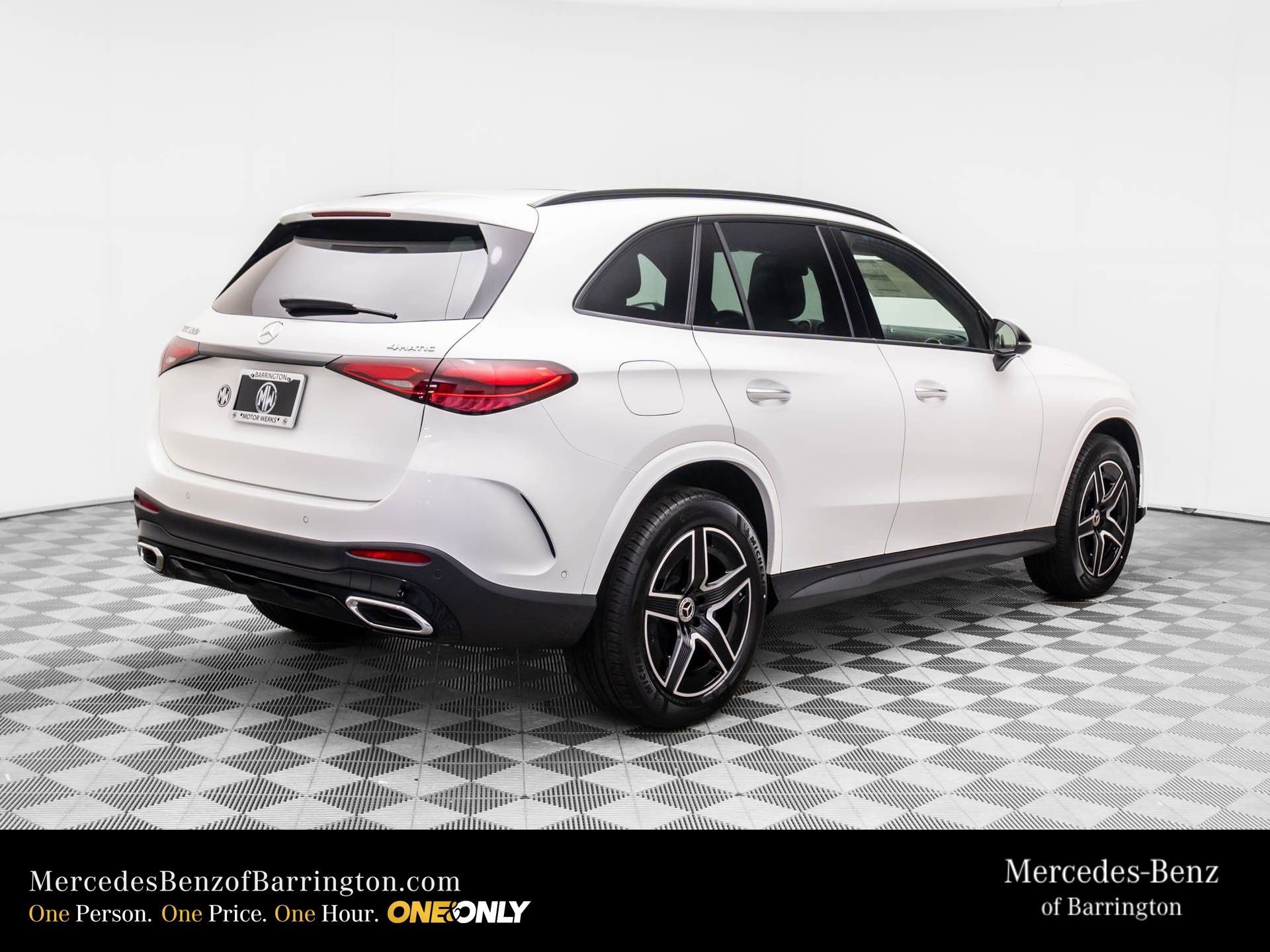 New 2026 Polar White Mercedes-Benz GLC 300 image 46