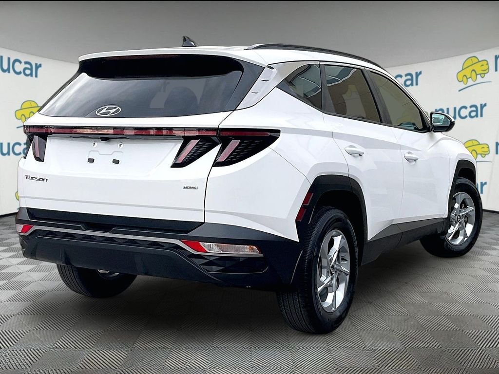 Used 2023 White Hyundai SEL image 6